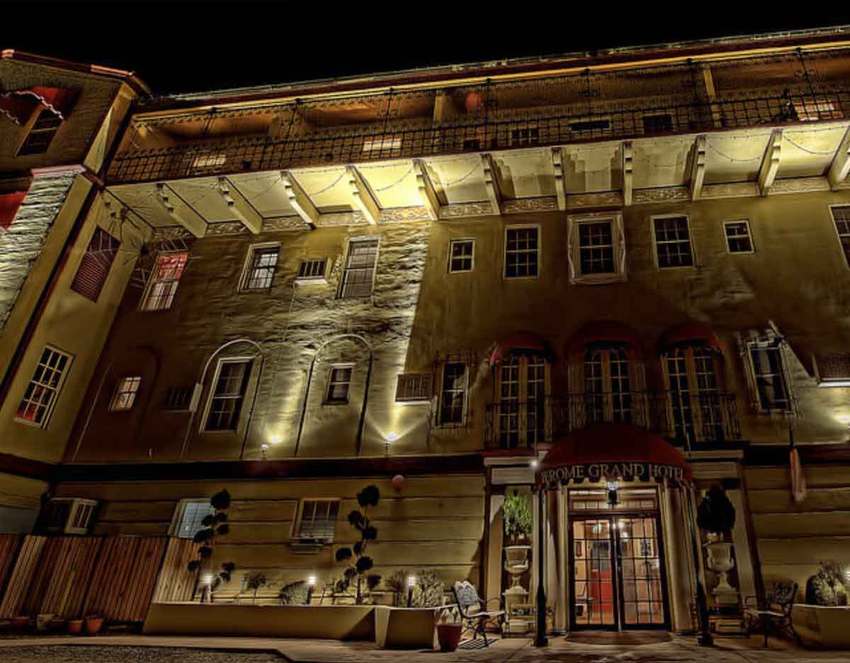 Asylum Restaurant Jerome Arizona Dog-Friendly Restaurant