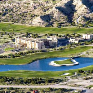 Hilton_santa_Fe_Carosel_1