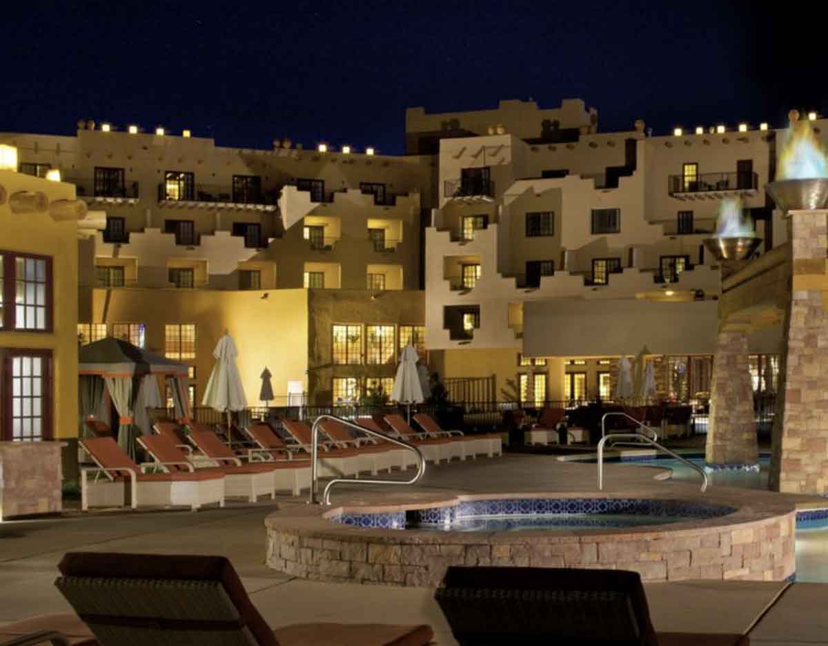 Hilton Santa Fe Buffalo Thunder Dog-Friendly Resort