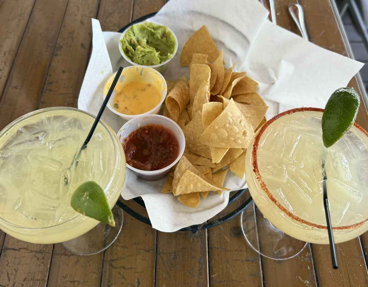 Thunderbird Bar & Grill Santa Fe, NM Dog-Friendly Restaurant and Patio